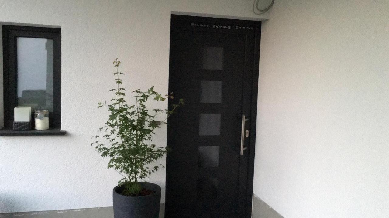 آدناو Gaestezimmer Melina Am Nuerburgring المظهر الخارجي الصورة