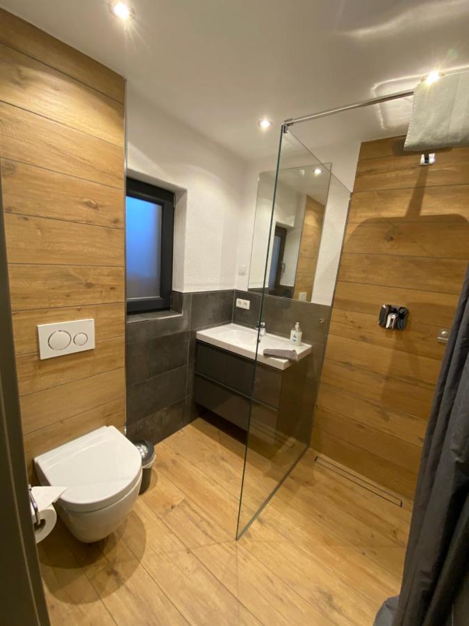 آدناو Gaestezimmer Melina Am Nuerburgring المظهر الخارجي الصورة