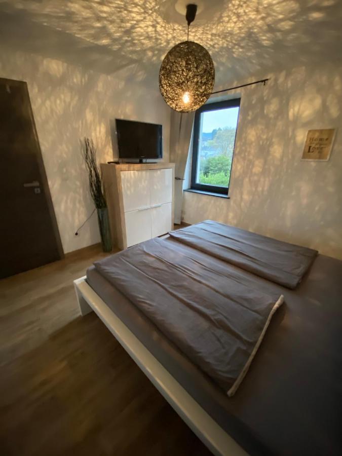 آدناو Gaestezimmer Melina Am Nuerburgring المظهر الخارجي الصورة