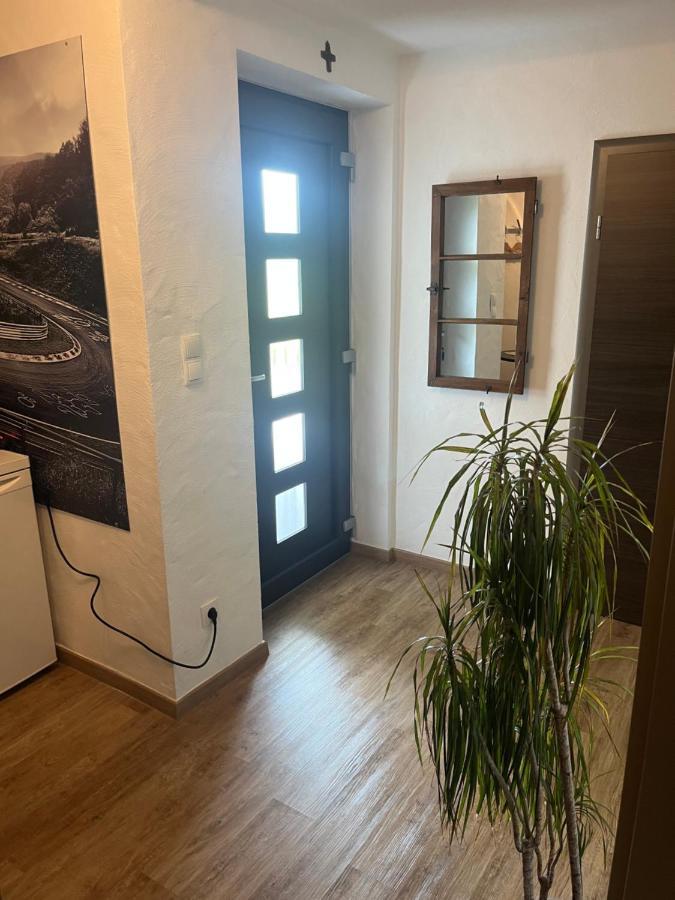 آدناو Gaestezimmer Melina Am Nuerburgring المظهر الخارجي الصورة